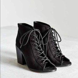 Urban Outfitters Paula Black Lace Up Block Heel